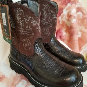 Ariat Fat baby boots